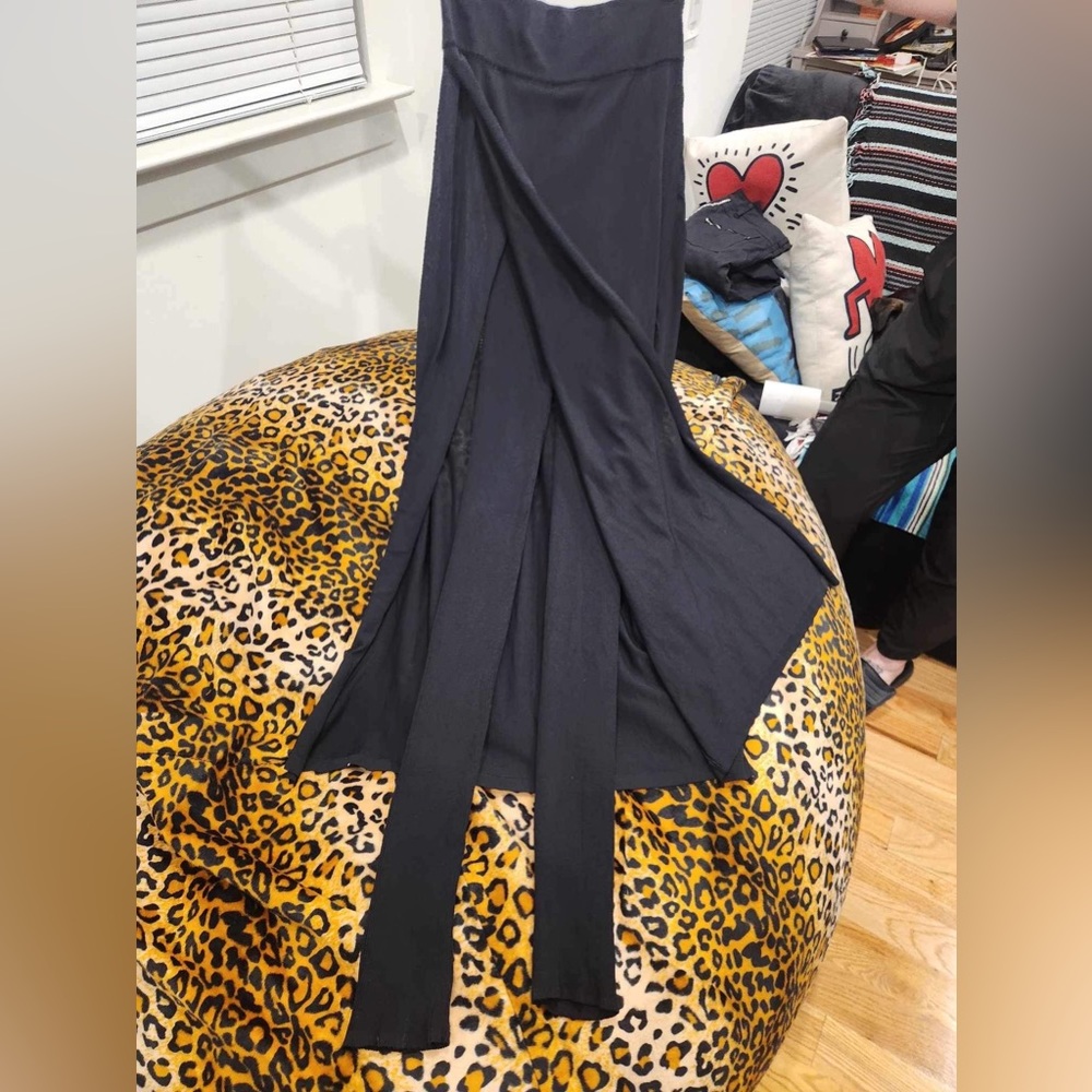 Zara Leggings attached to skirt - Sewn In